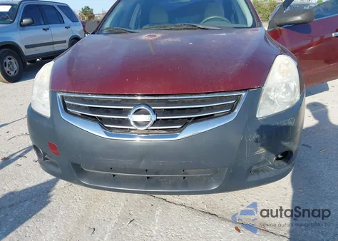 2010 Nissan Altima 2.5 S z USA, uszkodzony, nr VIN 1N4AL2AP2AN546103